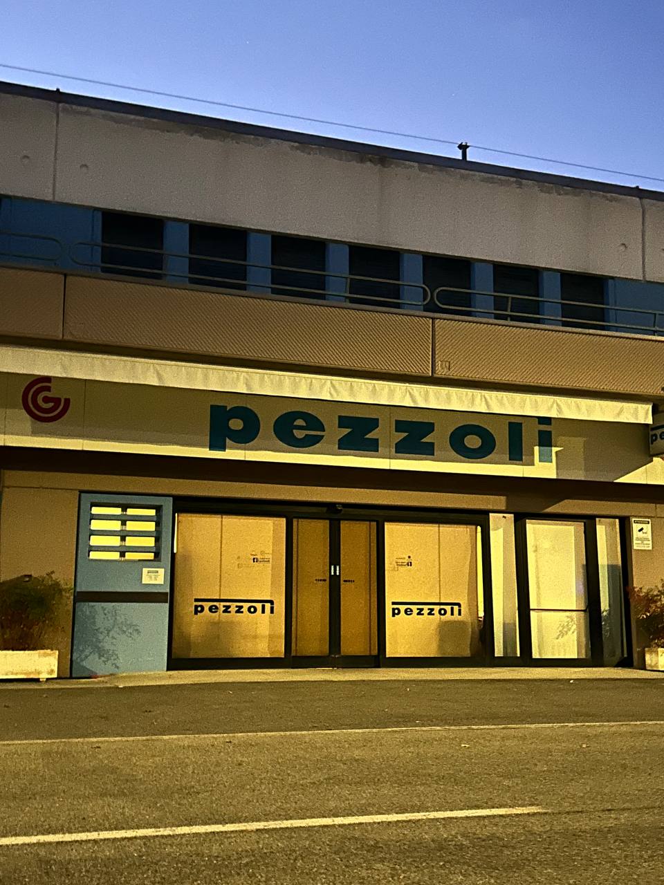 Фото Pezzoli