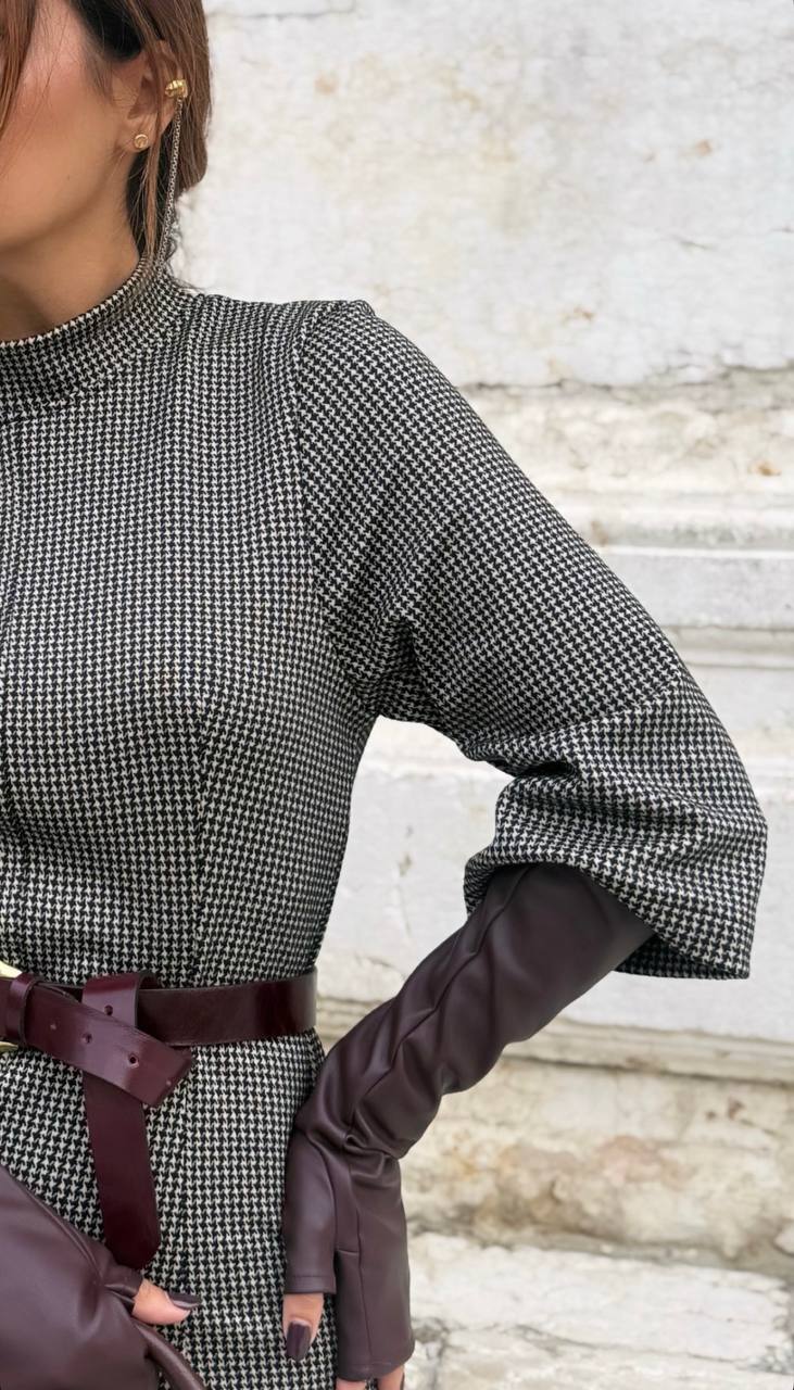 Фото Tensione in