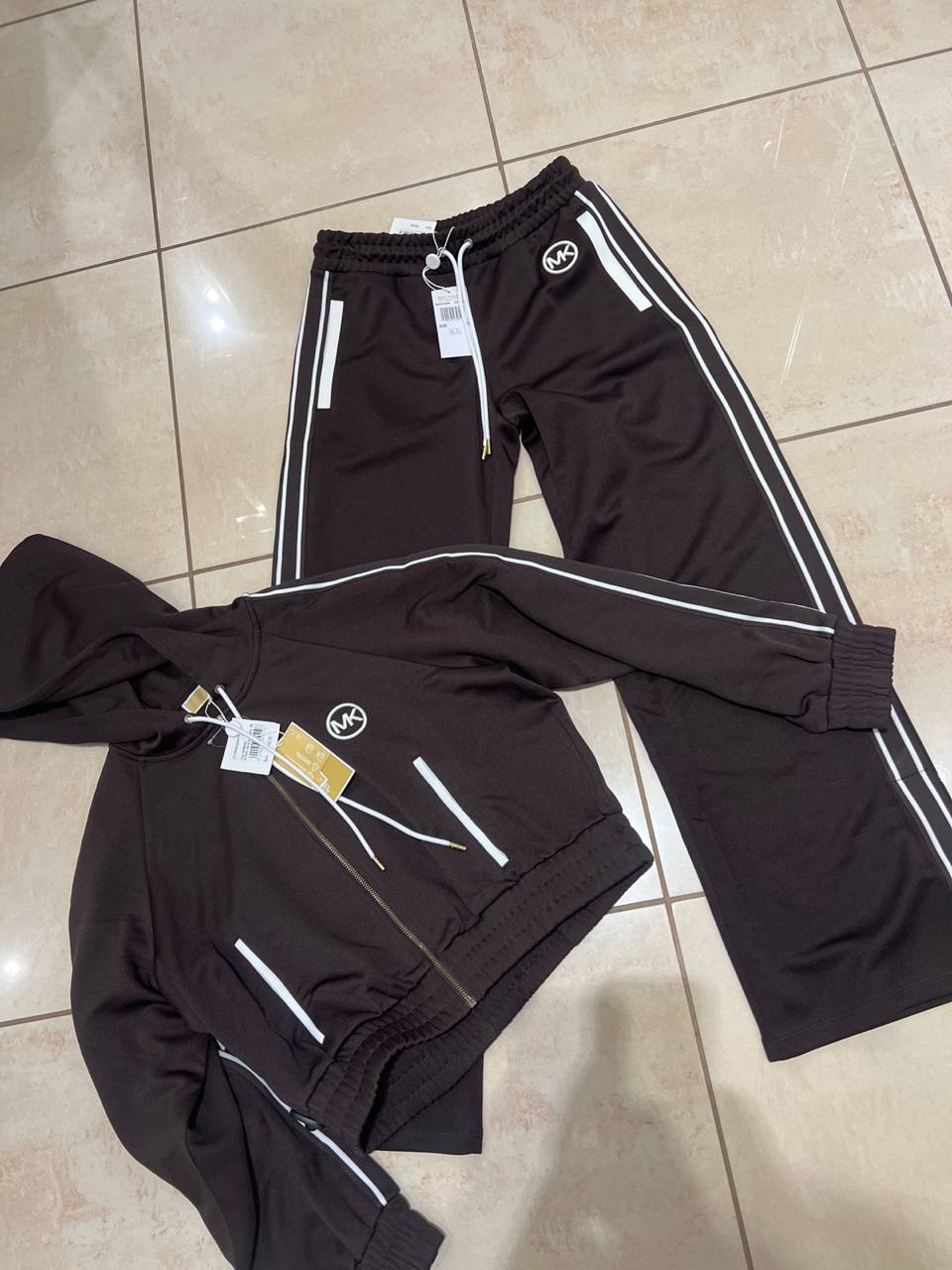 Итальянская одежда, бренд Outlet, арт. 74381436