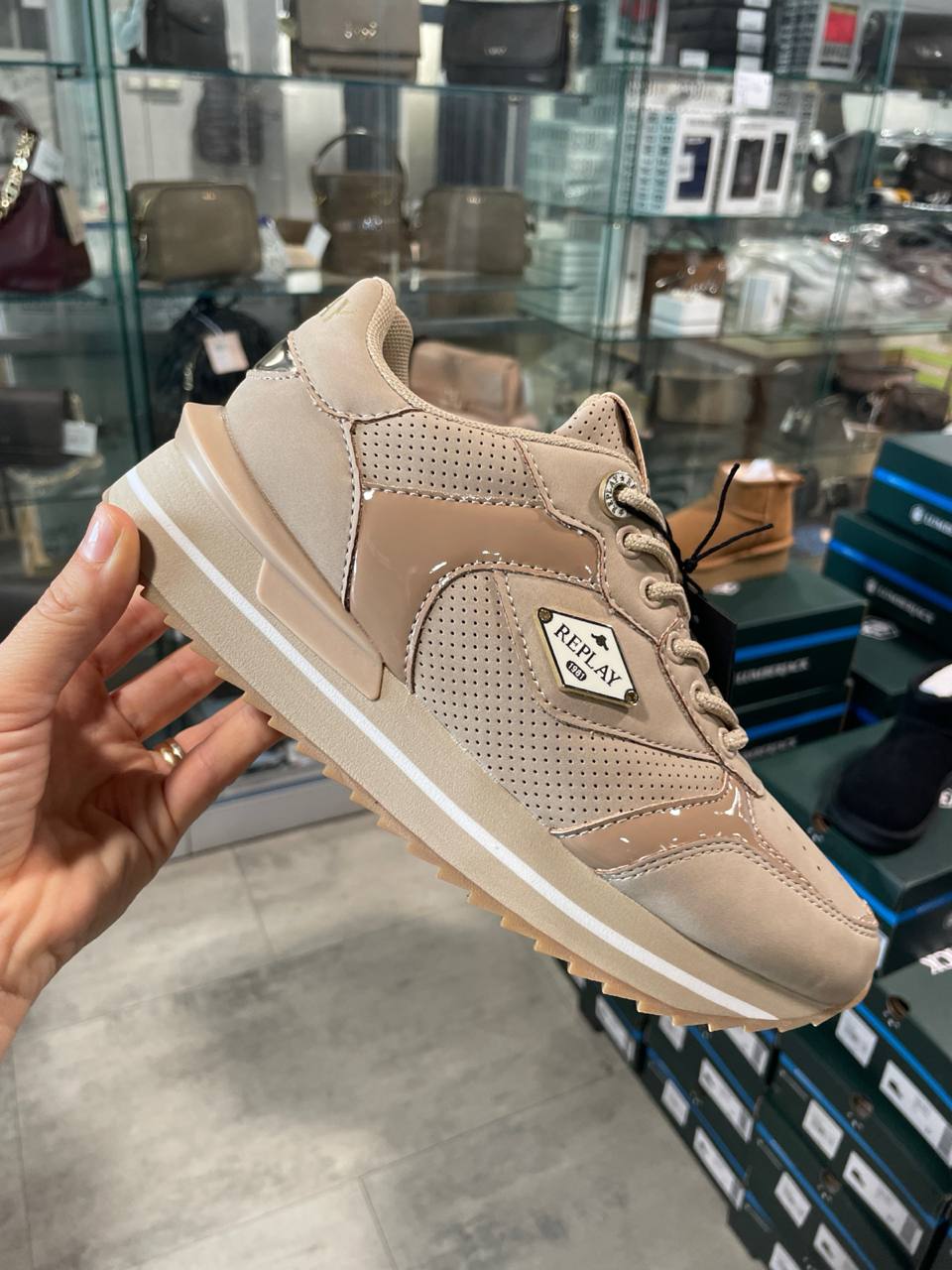 Итальянская одежда, бренд Outlet, арт. 74382991